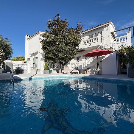 Casa Pani Apartment Емпуриабрава Екстериор снимка