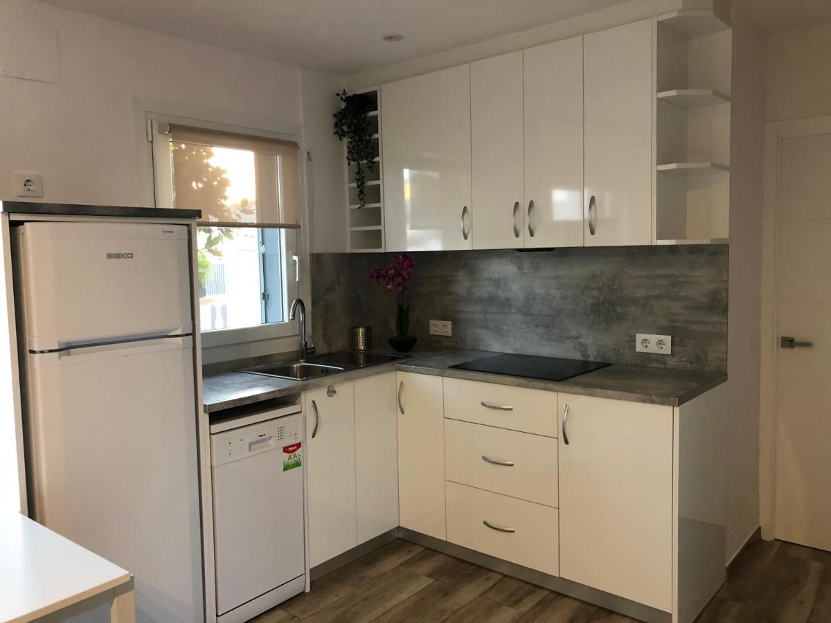 Casa Pani Apartment Емпуриабрава Екстериор снимка
