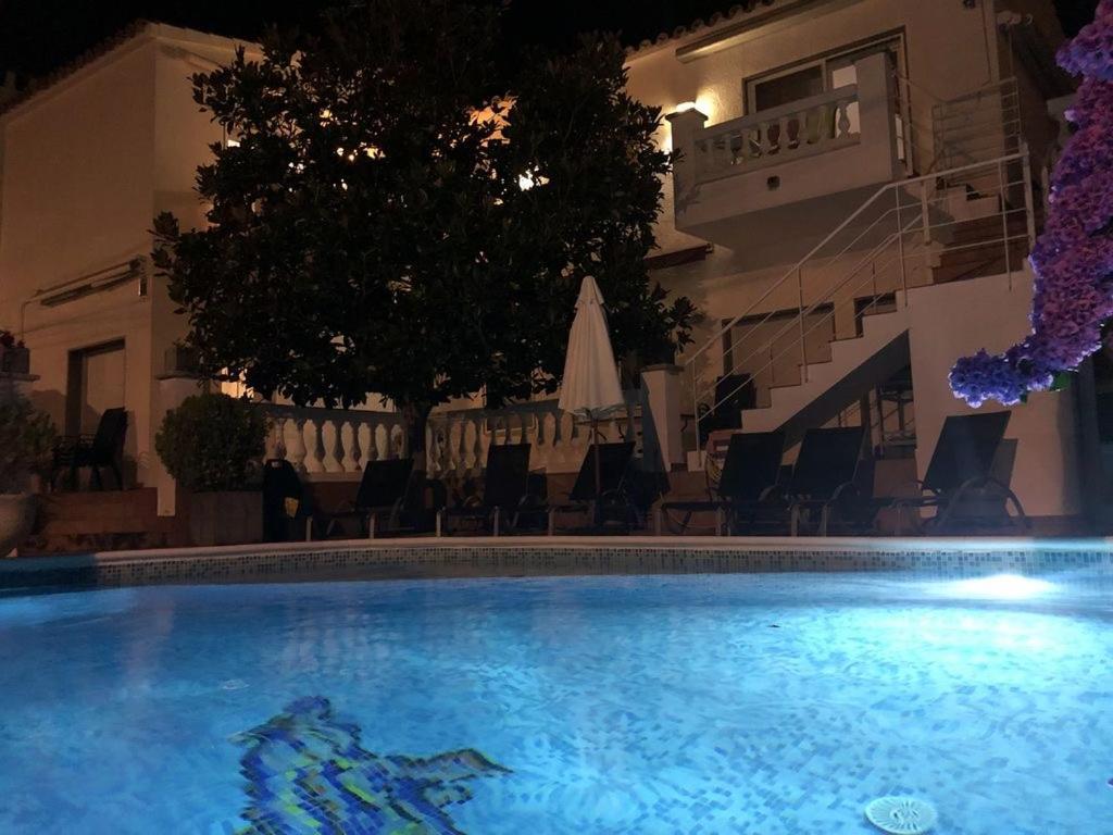 Casa Pani Apartment Емпуриабрава Екстериор снимка