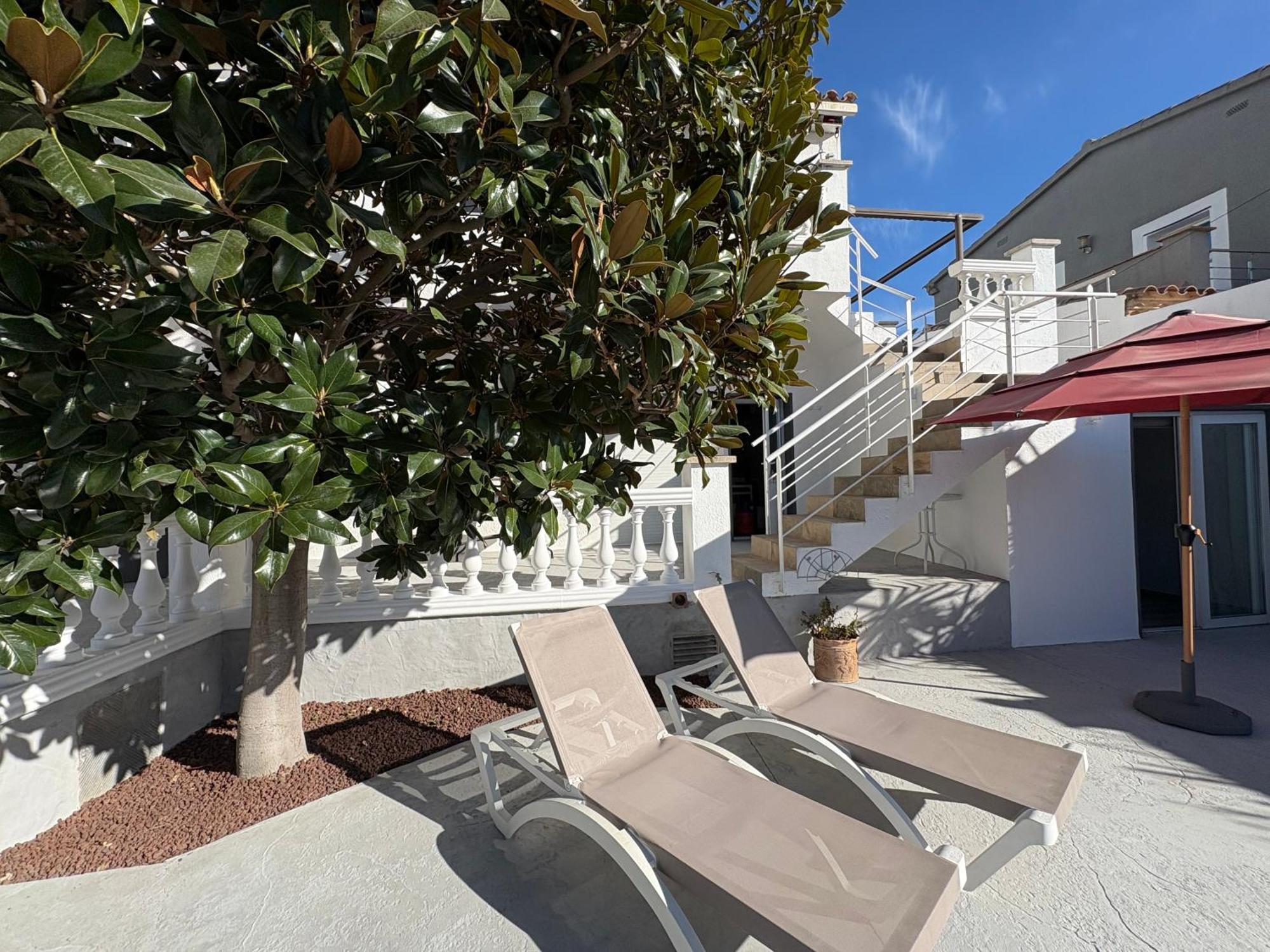 Casa Pani Apartment Емпуриабрава Екстериор снимка
